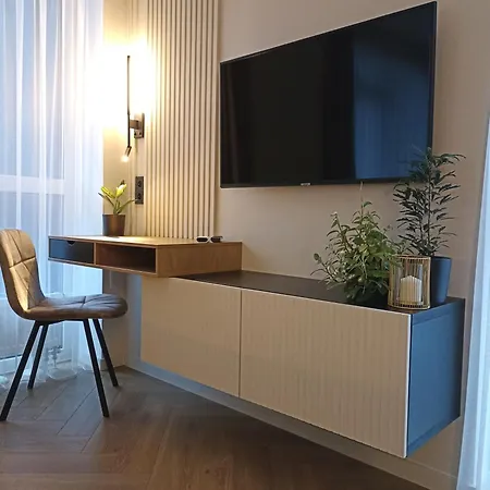 With A Balcony And An Impressive Terrace On The Roof Of The House Апартаменты