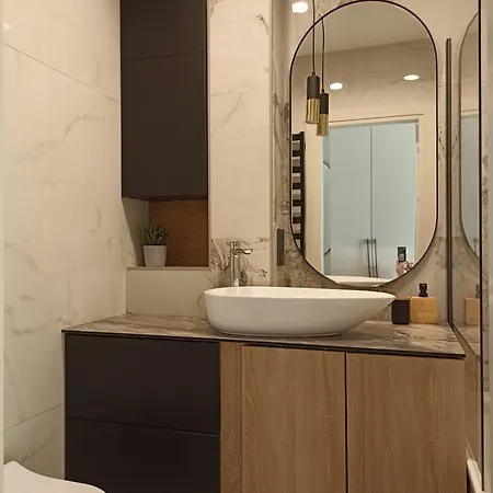 Апартаменты With A Balcony And An Impressive Terrace On The Roof Of The House *